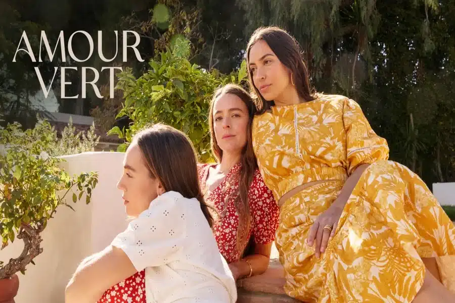 Amour vert clothing: Fashion’s emerald-inspired ethos